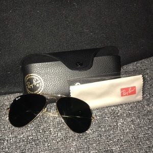 Ray Ban Classic aviator gold